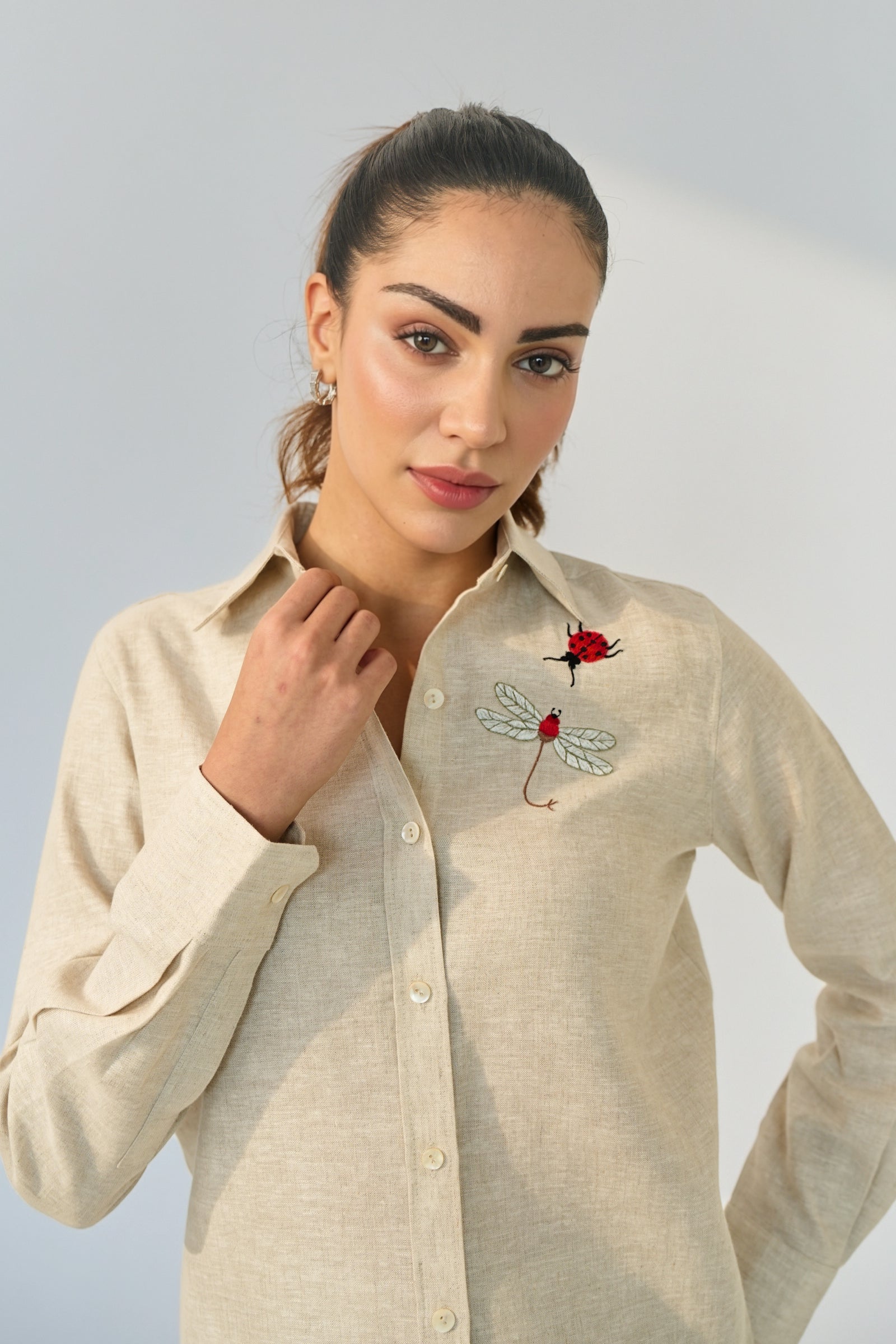 Gardenia Linen Shirt in Oat