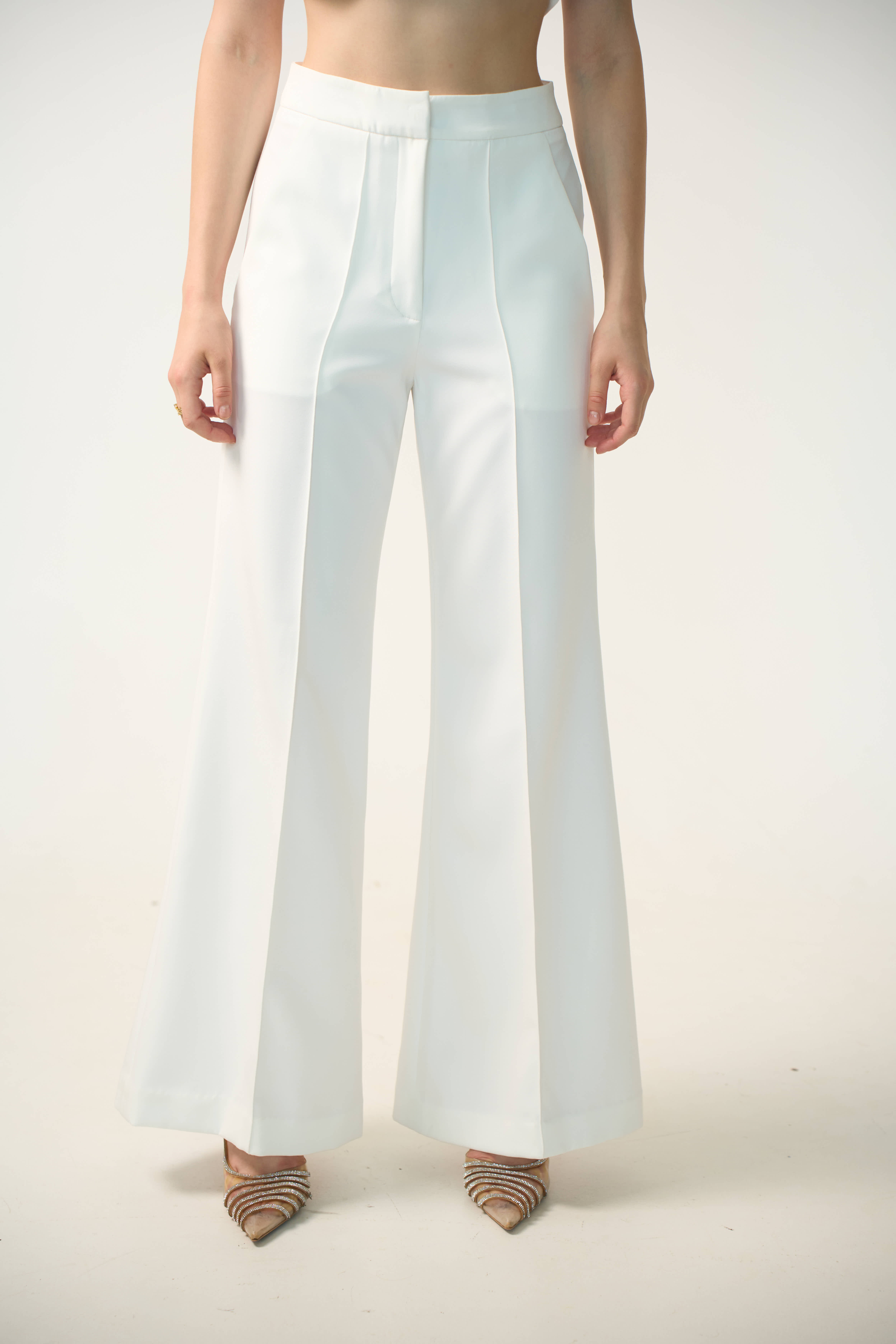 Leggy Pants in Ivory