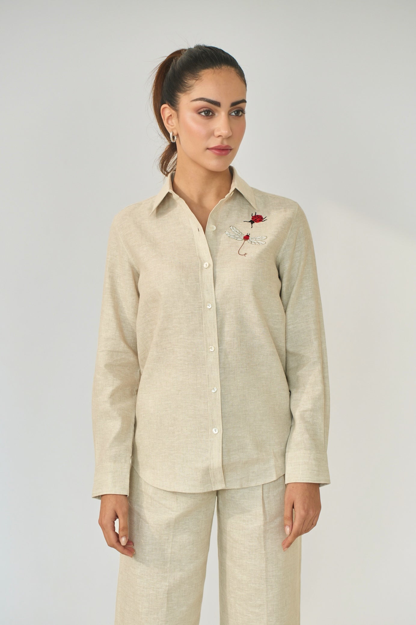 Gardenia Linen Shirt in Oat