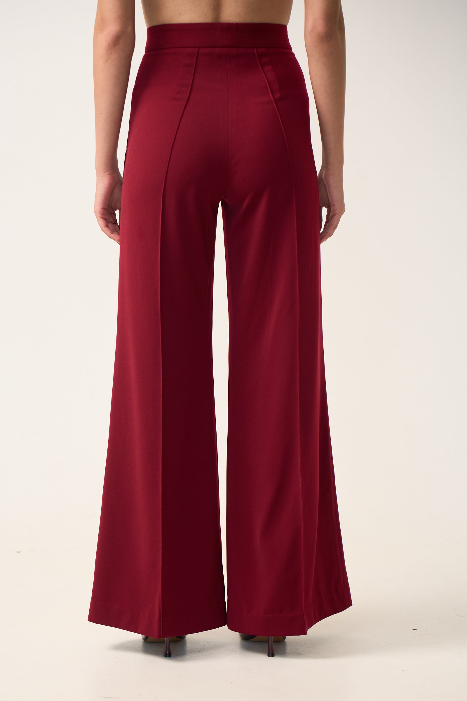 Leggy Pants in Burgundy